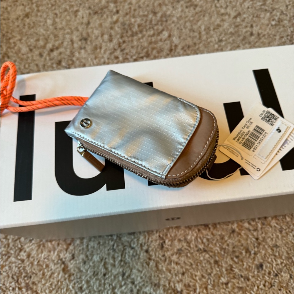 Lululemon card case